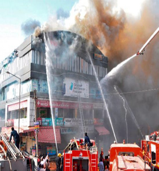 21 students killed, many injured in horrific fire accident in Surat ...